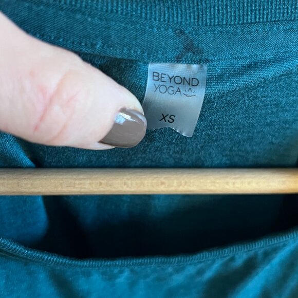 Beyond Yoga - Daydreamer Pullover Shirt - Majestic Blue Heather - XS - Picture 5 of 5